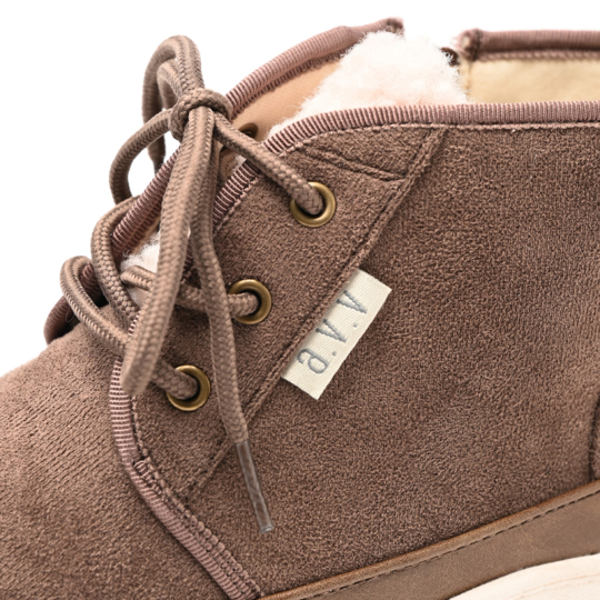 2000円均一セール】 a.v.v（アー・ヴェ・ヴェ） ボアコンビスニーカー