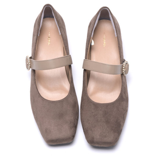 30%OFFセール】 秋冬アイテム la farfa SHOES（ラ・ファーファ シューズ） 2.5cmヒール 2WAYバックルメリージェーン  S/T126 23.5-26.5cm 4E 【公式】シューズブランド「la farfa SHOES（ラ・ファーファ シューズ）」一覧  フィットパートナー公式オンラインストア