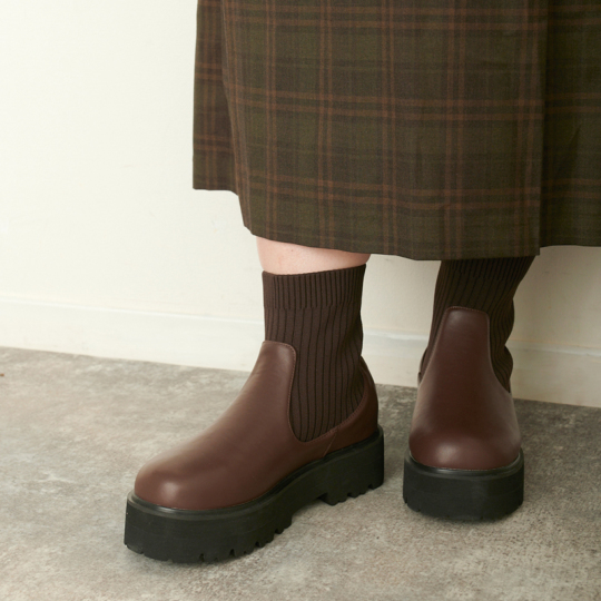 30%OFFセール】 la farfa SHOES(ラファーファ・シューズ)ニット厚底