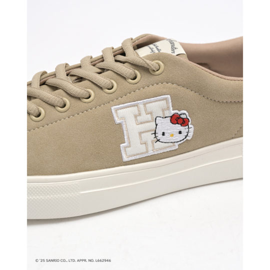 新作】SANRIO CHARACTERS(サンリオキャラクターズ)ワッペンコート